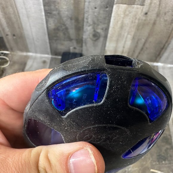 OSKA Pulse Pain Relief Device Tested - Picture 5 of 7